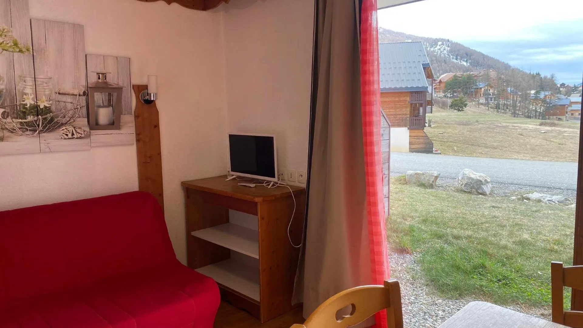 Appartamento La Crete Du Berger By Actisource, La Joue Du Loup Francia