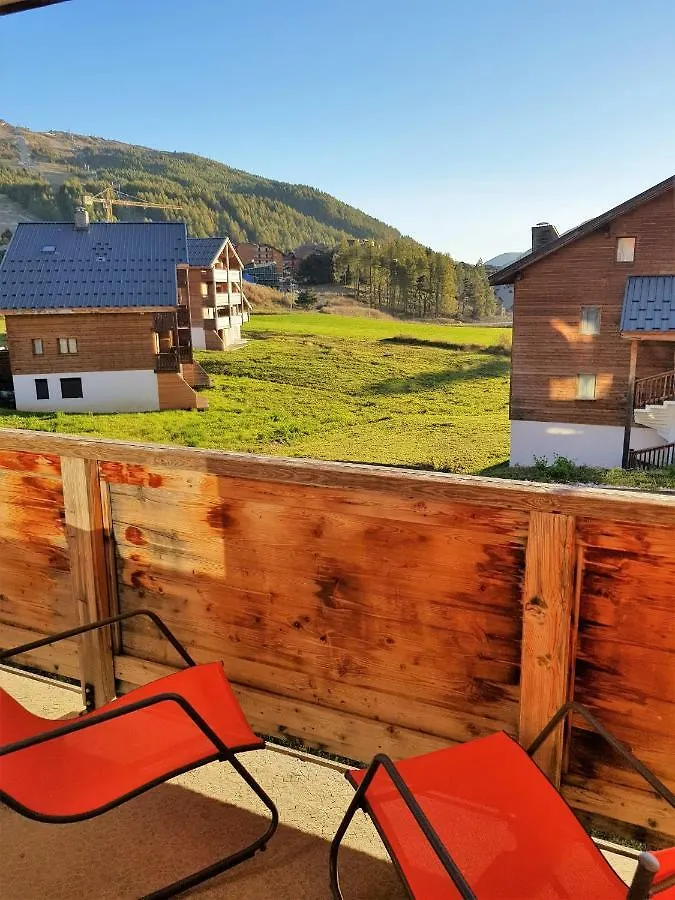 Appartement La Crete du Berger by Actisource, La Joue du Loup 0*,  France